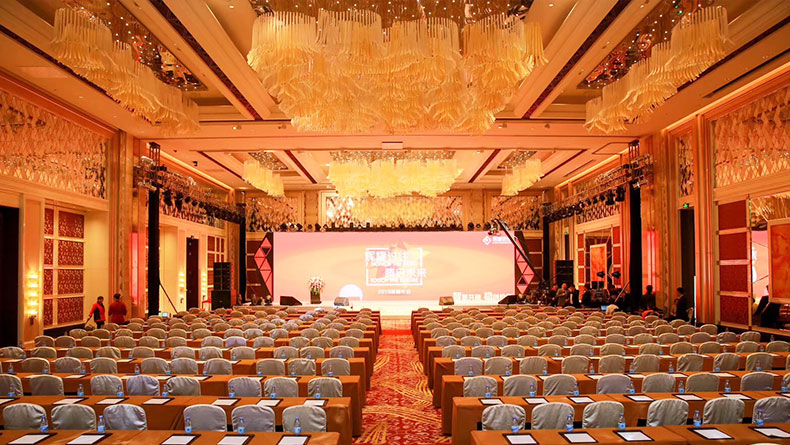 拓源公關(guān)傳媒策劃綠城共筑家源 | 桂源裝飾感恩答謝晚宴